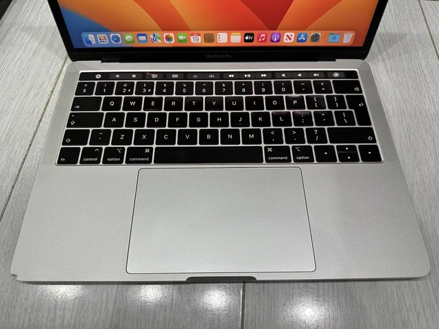 Apple MacBook Pro Retina 13,3" 2018 Touch Bar 512 GB SSD 16 GB RAM 2,7 GHz Core i7 9