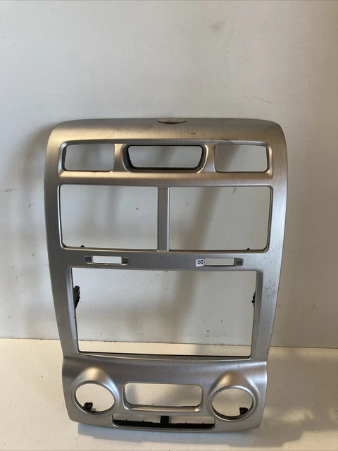 Kia Sportage Console Centrale Avant Véritable 2.0 Crdi 06-2010 An