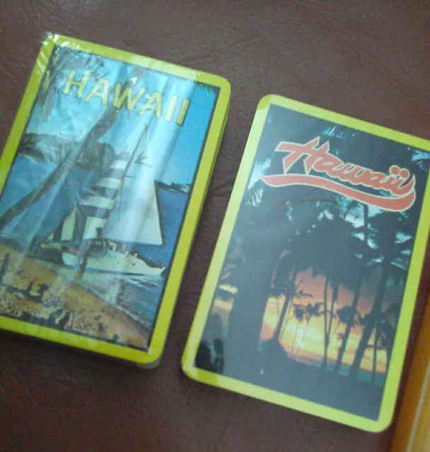 VTG  Souvenir Hawaii Playing Cards plastic Case (2 Decks)  Hong Kong