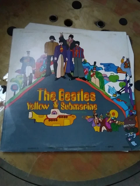 BEATLES YELLOW SUBMARINE Original Vinyl EUR 46,85 - PicClick IT