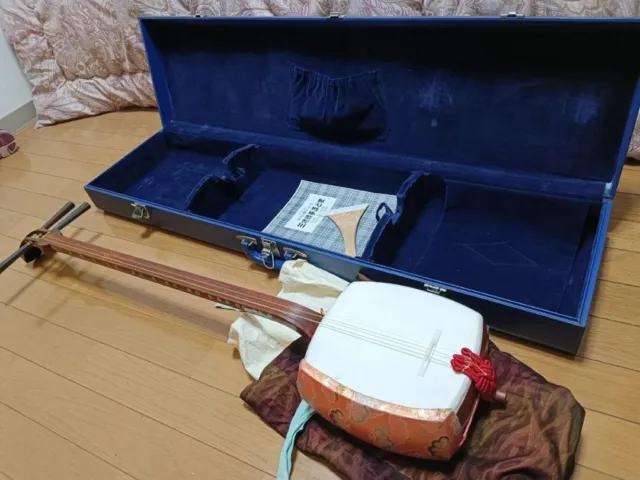 Japanese stringed instrument Chuzao Shamisen with Case Bachi with Hard Case used