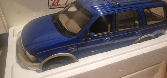 Ta684 Ut Models 1/18 1:18 Ford Expedition Eddie Bauer Rouge Metallise Ref