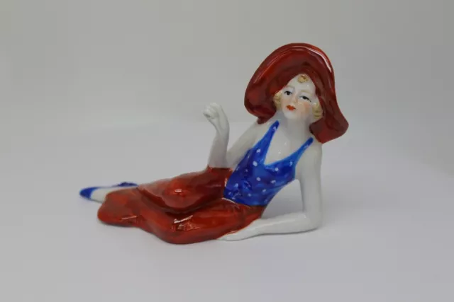 Figurine Baigneuse Pin-up Sexy Style Art Deco-allemand Style Art Nouveau Porcela