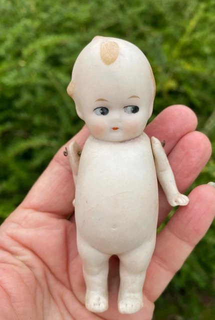 Poupée miniature ancienne en biscuit avec boîte, Allemagne, env. 1920 - France