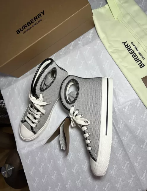 Burberry x on sale converse uk