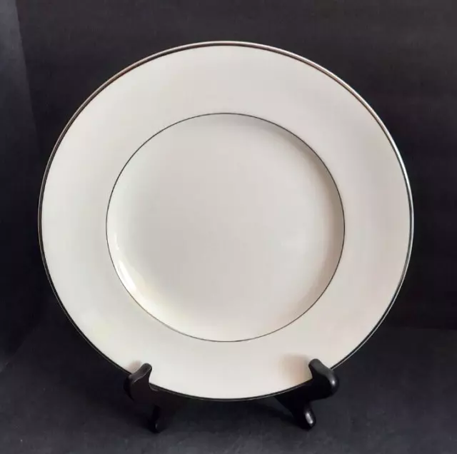 Lenox Continental Dining Platinum 9 1/2" Salad / Luncheon Plate NWT