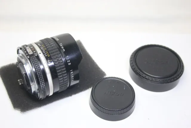 Nikon Ai-s Fisheye Nikkor 16mm F/2.8 Wide Angle MF Lens From Japan w/Cap