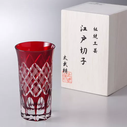 Cut glass EDO KIRIKO "Yarai Crest" - shot glass/red -