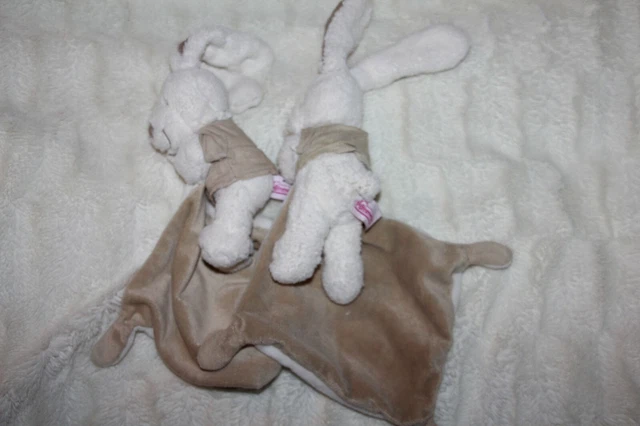 DOUDOU POMMETTE LAPIN BLANC MOUCHOIR BEIGE MARRON ETOILE lot de  2 exc état 3