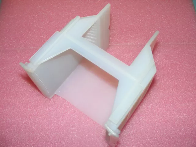 Fluoroware Inc. A194-60Mb Pfa Teflon 25 Slot Wafer Carrier 150Mm 6"