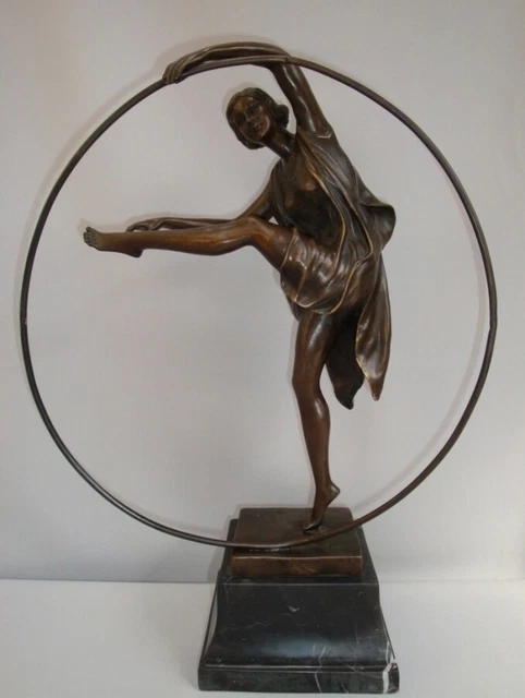 Estatua Bailarín Sexy Art Deco Estilo Art Nouveau Estilo Bronce sólido Firmado