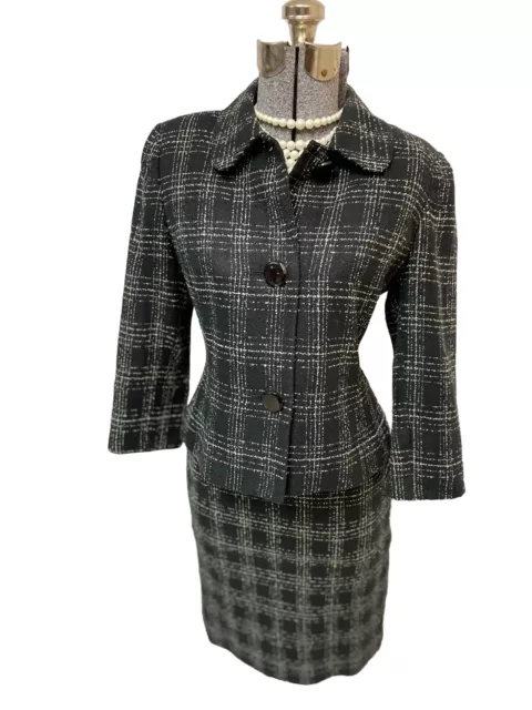 Le Suit Skirt Suit Size Petite 4P Vintage Plaid Two Piece Set 26” X 23” Business