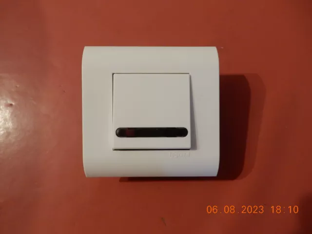 interrupteur bouton poussoir à voyant  mosaic 45 pour Télérupteur Legrand 74042