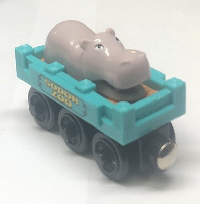 thomas train zoo