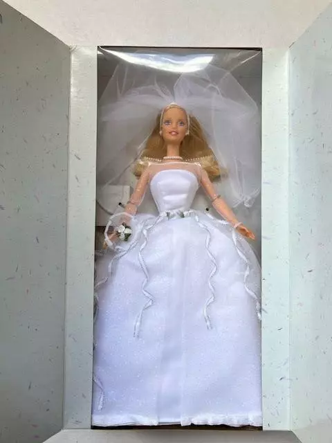 Blushing Bride Barbie Doll 1999 Mattel #26074 BNIB BOXED NEW