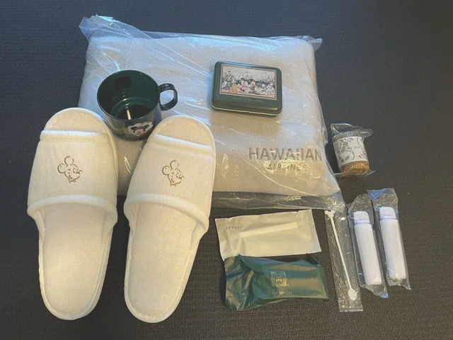 HAWAIIAN AIRLINES Blanket / Disneysea Miracosta Slippers & Amenities ❤️Set Of 10