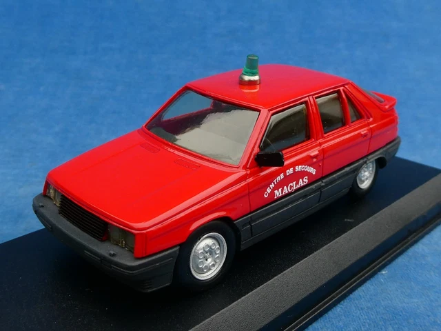 Miniature DUVI 1/43 Renault 11 Pompiers Centre De Secours Maclas
