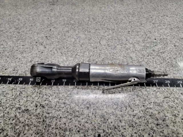 BLUE POINT TOOLS AT704 3/8" DRIVE AIR RATCHET a-x