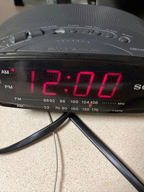 SONY ICF-C211 Dream Machine AM/FM Digital LCD Alarm Clock Radio Works perfect!