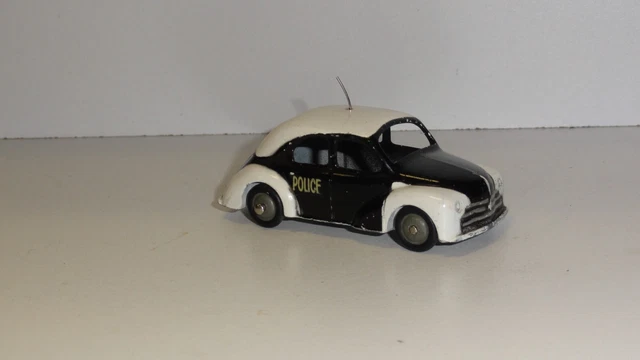 RENAULT 4CV POLICE de monaco 1/43 EUR 8,00 - FR