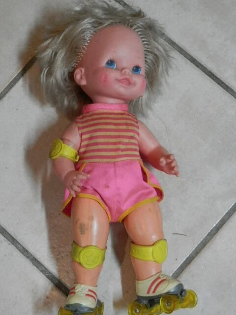 MATTEL VINTAGE 1982 Poupée Baby Skates 5912 EUR 44,90 - FR