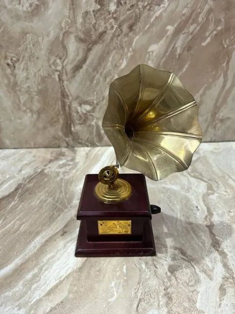 Brass Gramophone Player Phonograph Brass Vintage Antique Gift Showpiece Decor