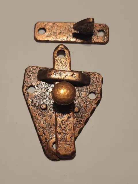 Vintage NOS Hammered COPPER Steel Cupboard Door Triangular Bar Latch 3/8" Offset