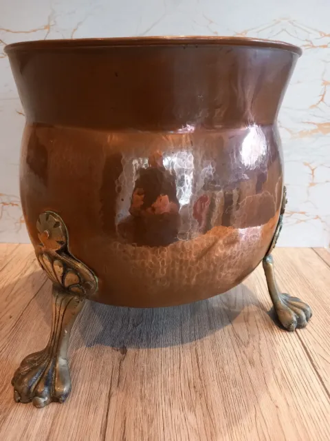 Victorian Large Copper Hammered Effect Cauldron/Jardiniere 3 Brass paw Feet.