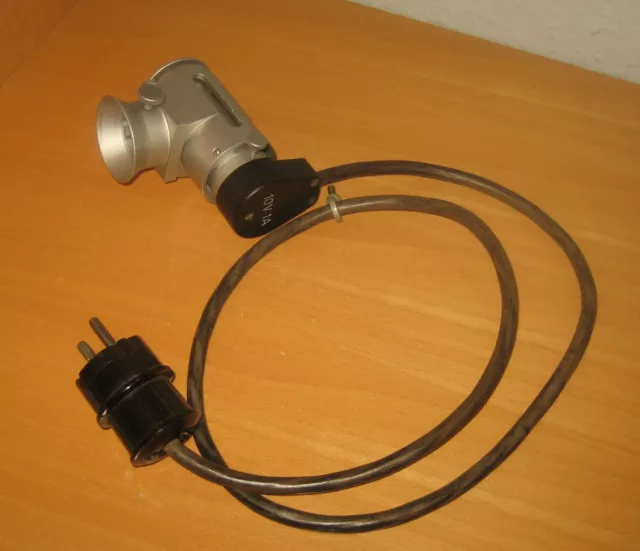 unbekannte Lampe Mikroskop – Beleuchtung? BGW TLE/S 10V 1A, Keine Ahnung wofür.