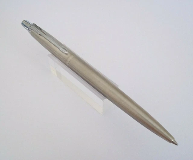 Stylo Bille Parker Classic Flighter - Acier Poli Brossé, Orné D'or - En Parfait état D'occasion