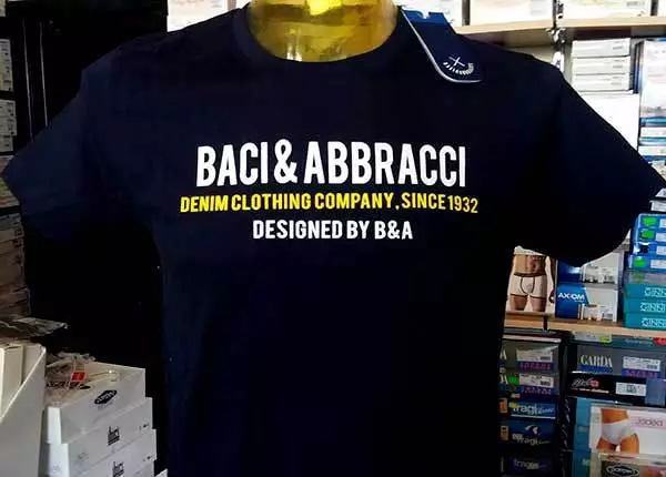 T-shirt uomo Baci & Abbracci manica corta girocollo con stampa logo art BAM2135