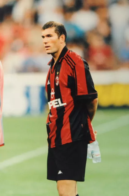 Foto vintage de archivio Fútbol 1998 ,Trofeo Berlusconi, Zidane Con La Camiseta