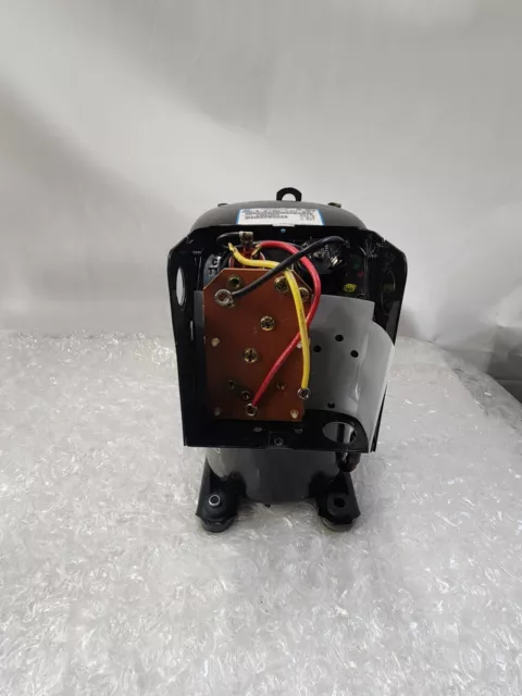 Copeland RRL4-0100-CAV-201 Compressore