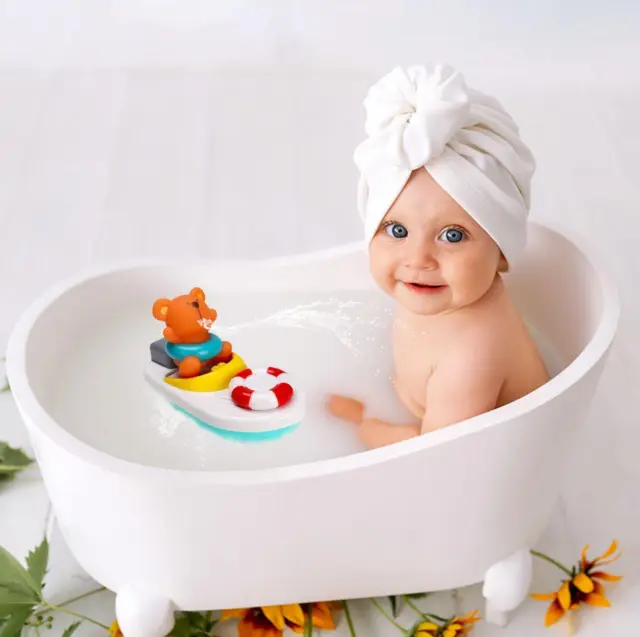 Cute Bear Toddler Bath Time Toys, Baby Bath Floating Swimming Pool Toys for Kids