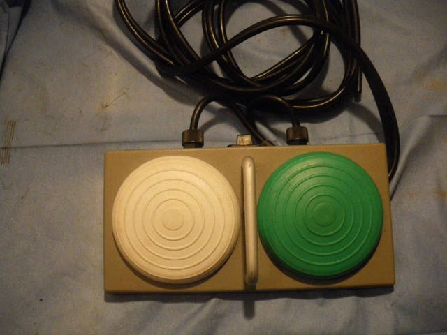 HERGA Light Duty Air Foot Switch 6447/0009