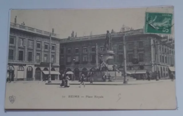 Ancienne CPA REIMS - Place Royale 1909