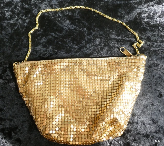 Mini Sac Bandoulière Vintage En Soie Rouge - Fermoir Métal Bronze - 9,6x12 Cm - Neuf