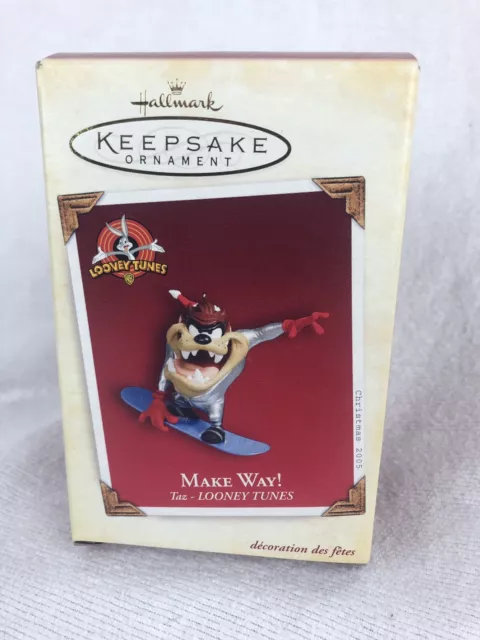 Hallmark Ornament MAKE WAY! 2005 TAZ Snowboarding Looney Tunes