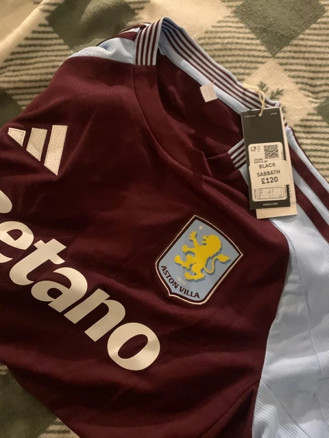 El Aston Villa estrena una equipación para celebrar el legado de Ozzy Osbourne y Black Sabbath