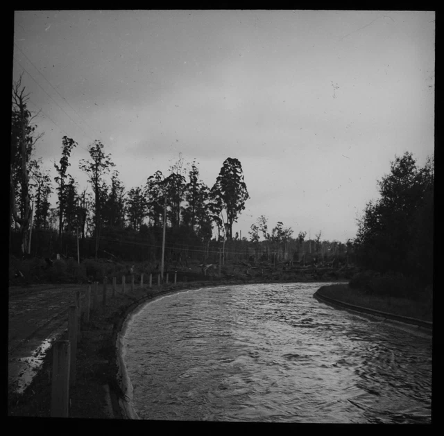 Magic Lantern Slide MAN MADE RIVER ? TASMANIA C1949 PHOTO AUSTRALIA