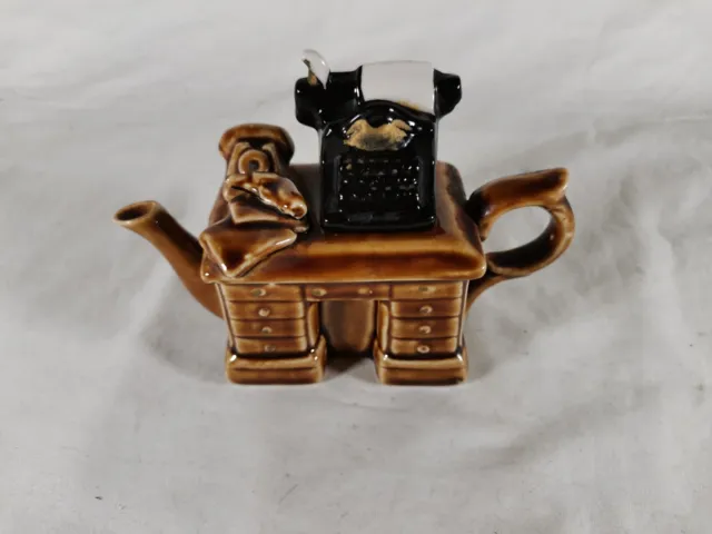 Cardew Designs Vintage Crime Writers Desk England Tea Pot 1993 Small Good Cond.