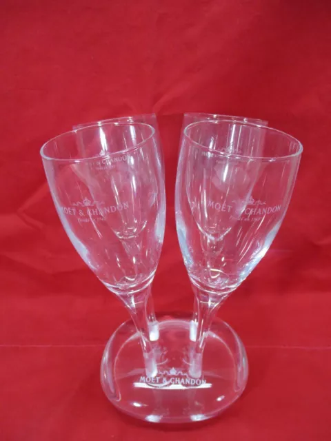 RARE Moet & Chandon Champagne Set of 4 Crystal Pomponne Flutes w/ Acrylic Base
