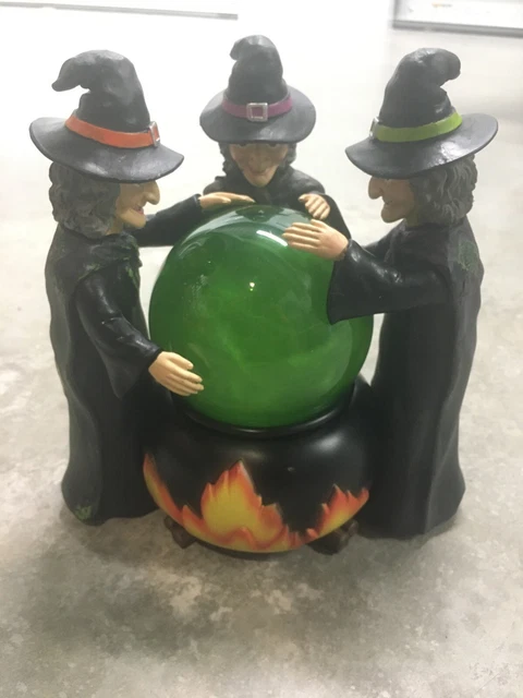 Halloween 3 Witches Around Bubbling Cauldron LED Lights & Spooky Sounds 8” NEW