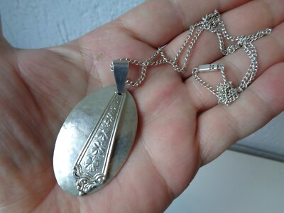 Accurist Collana Argento Catena Groumette 925er Triangolare Rimorchio Blu Pietra 