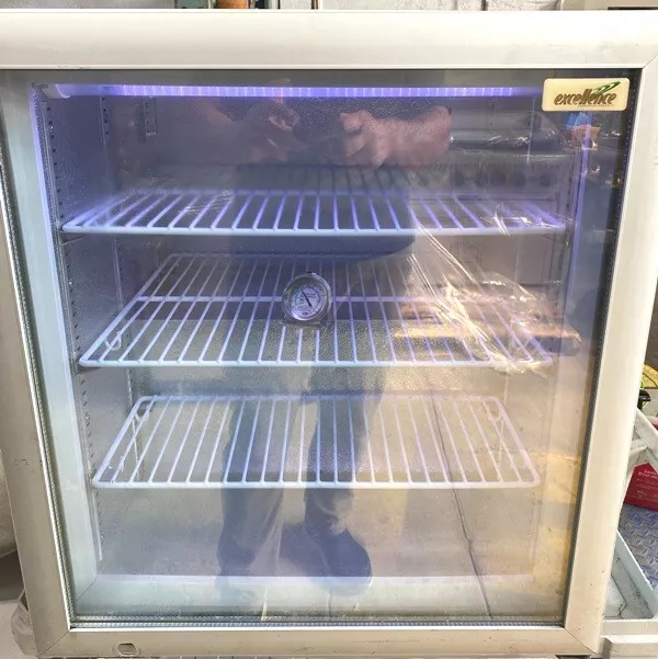 Freezer/ Excellence Commercial Product Low Temp Ice Cream Display Table Top