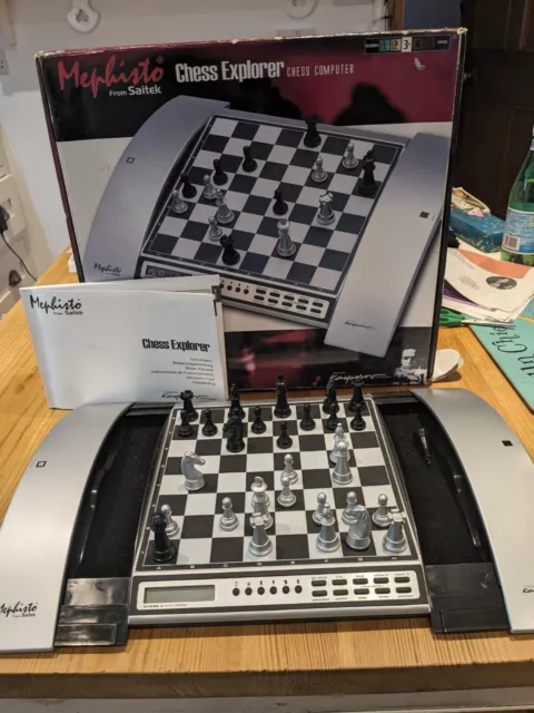 Saitek Kasparov Elite Chess Computer Electronic Chess Set -  Portugal