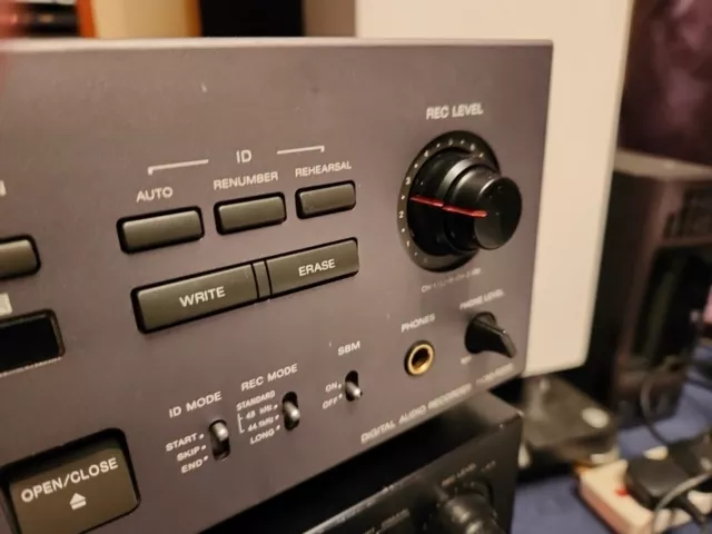 Sony DAT PCM-R300 Recorder