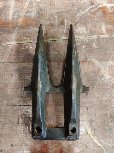 Doppelfinger ESM 60-01 28A NEU