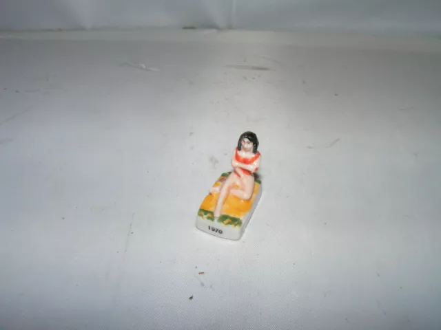 Nostalgie Porzellan-Figur-Bademode-Deko-Modeladen-Puppenhaus-Puppenstube-1:12
