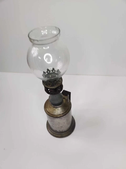 Lampe à Pétrole Ancienne La Meilleure – Paris – 26 Cm Avec Verre – XIXe